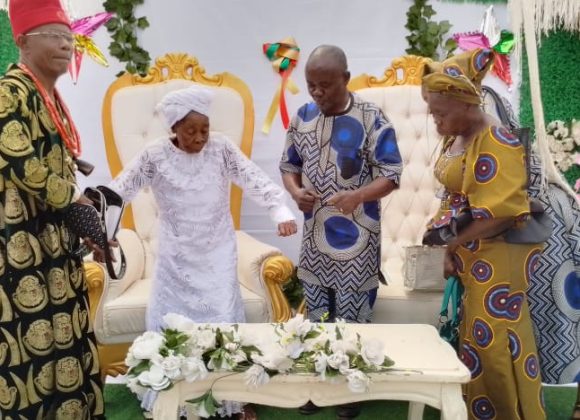 How Akagburuonye celebrated Christmas for her centenarian mother